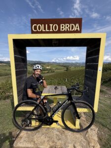 Erik Mittra biking stop